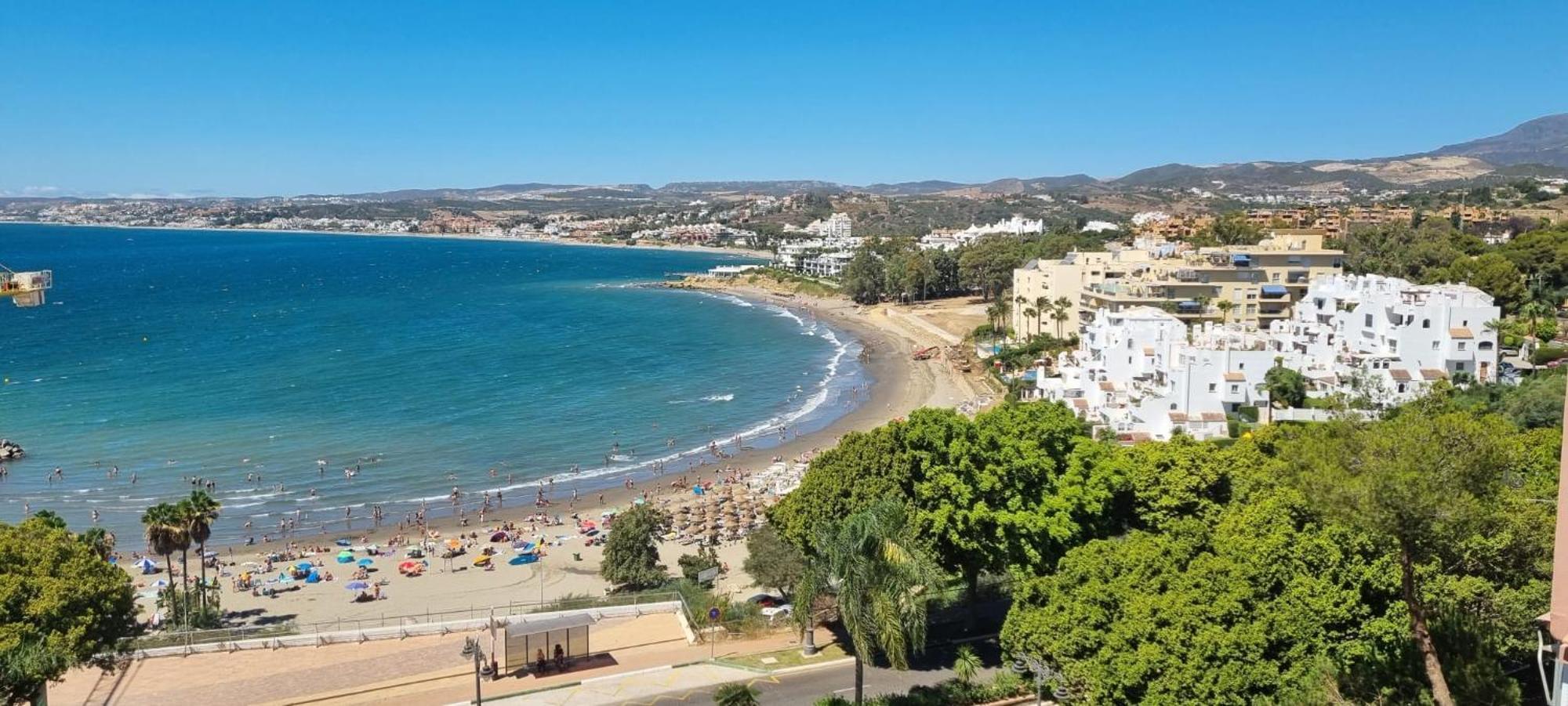 Apartamento Playa Del Cristo Estepona Kültér fotó
